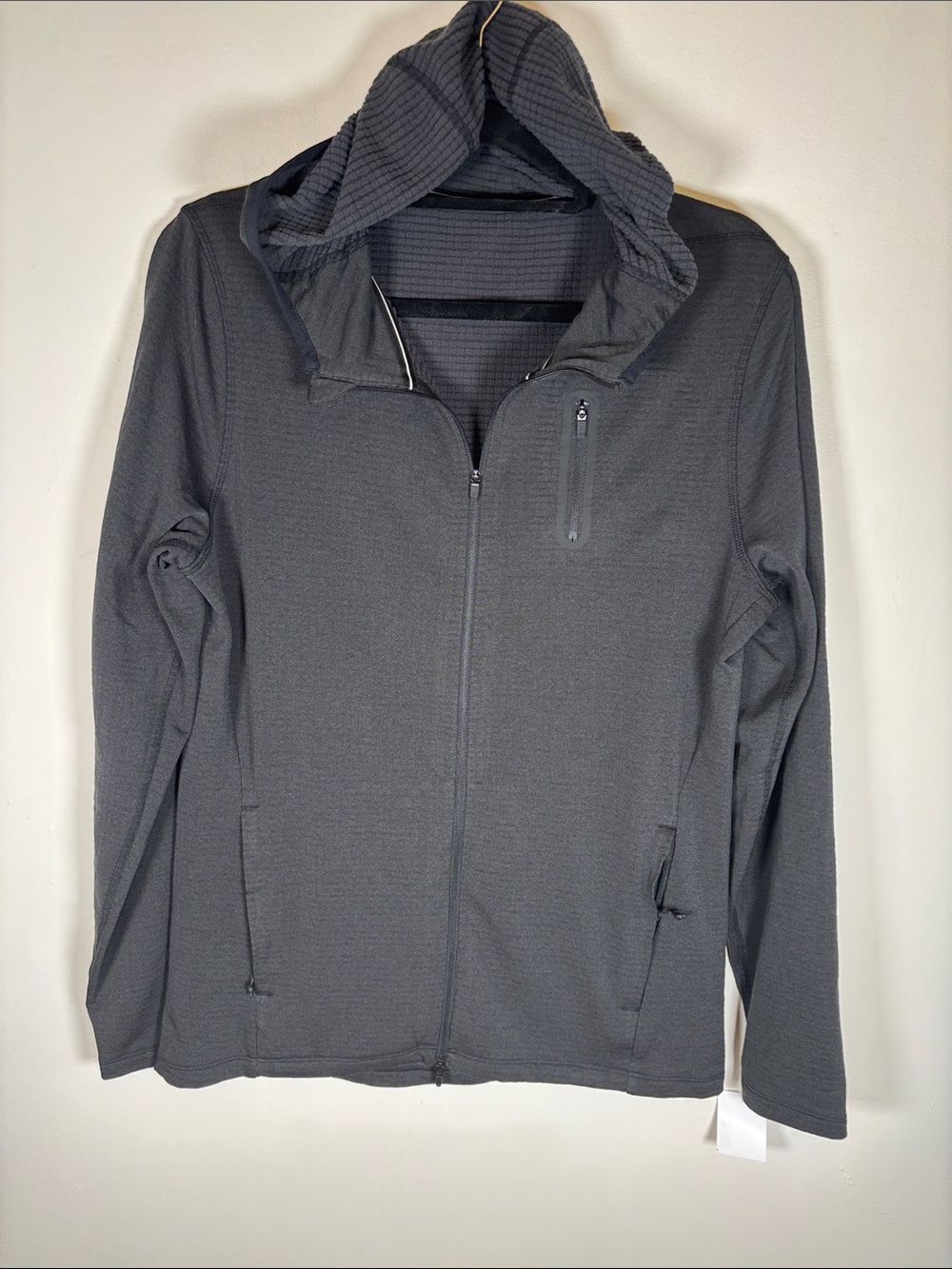 Ten Thousand Performance Zip Hoodie Jacket – Black – Men's Medium – New